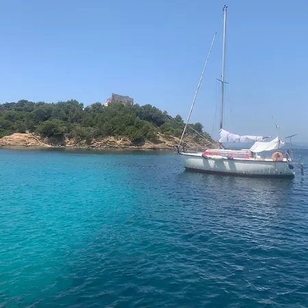 Hotel en barco Voilier A Porquerolles *