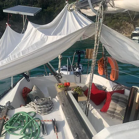 Voilier A Porquerolles Bådhotel *